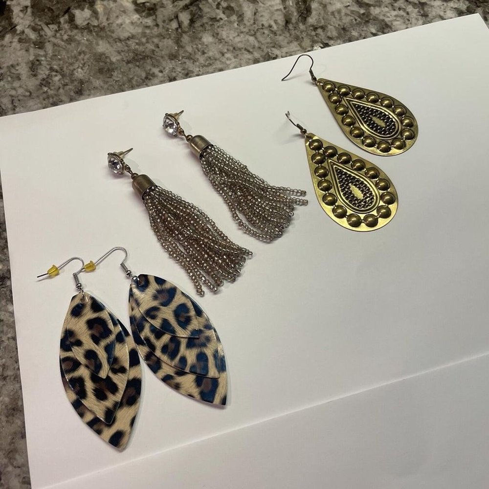 Lot Of 3 Long Costume Pierced Earrings Dangle Mix